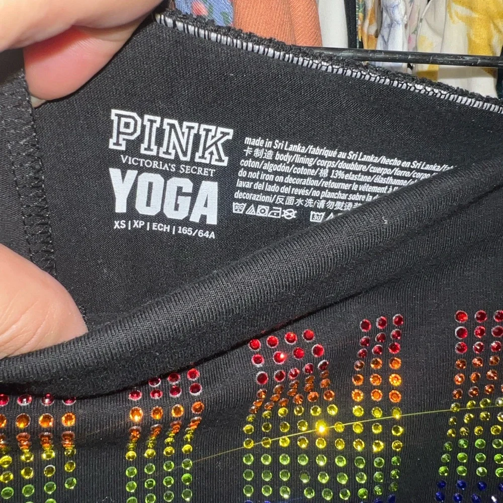 NWOT PINK Victoria's Secret Black Leggings with Colorful Logo - Picture 4 of 5